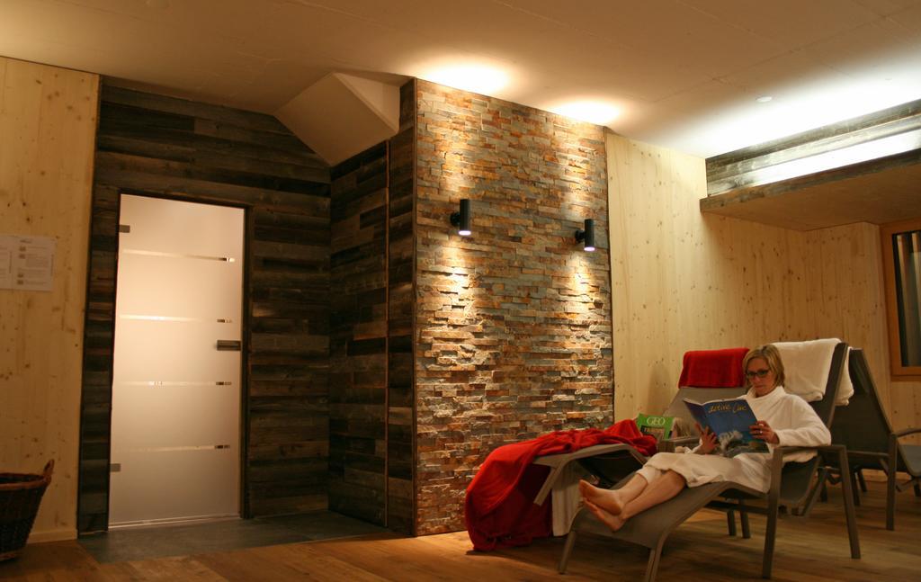 Huettenhotel Husky Lodge Muotathal Bagian luar foto
